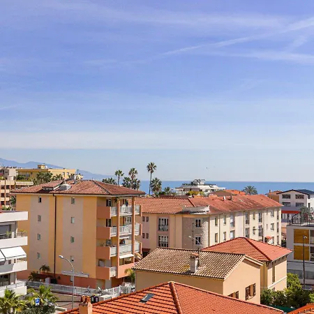 公寓 La Du Cap By Interhome