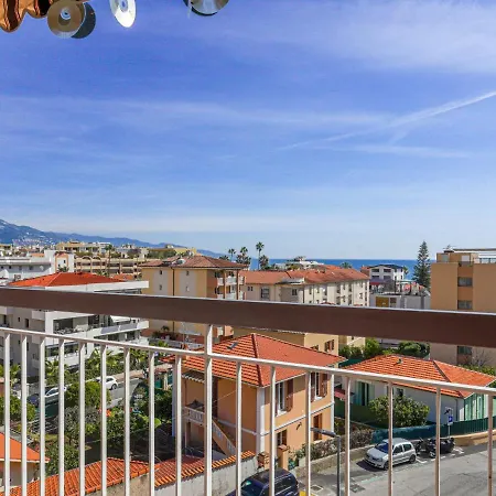 Apartamento La Du Cap By Interhome